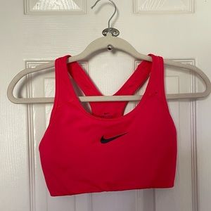Nike Sports Bra (coral)